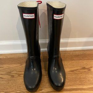 Hunter Verbier Wedge Rainboots - Black with Red Lace Up Back